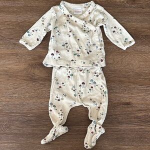 Mushroom Two Piece Set